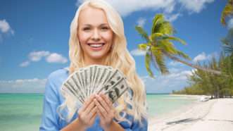 MoneyBeachHappinessSydaProductionsDreamstime | Syda Productions/Dreamstime