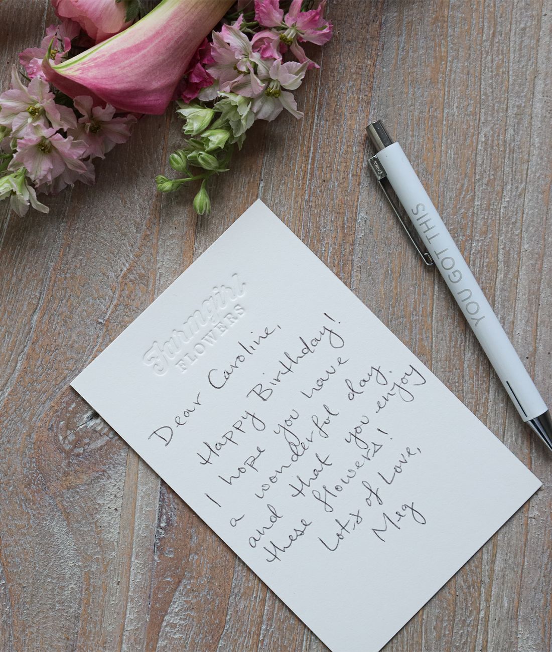 What To Write In A Birthday Card With Your Online Flower Delivery thumbnail