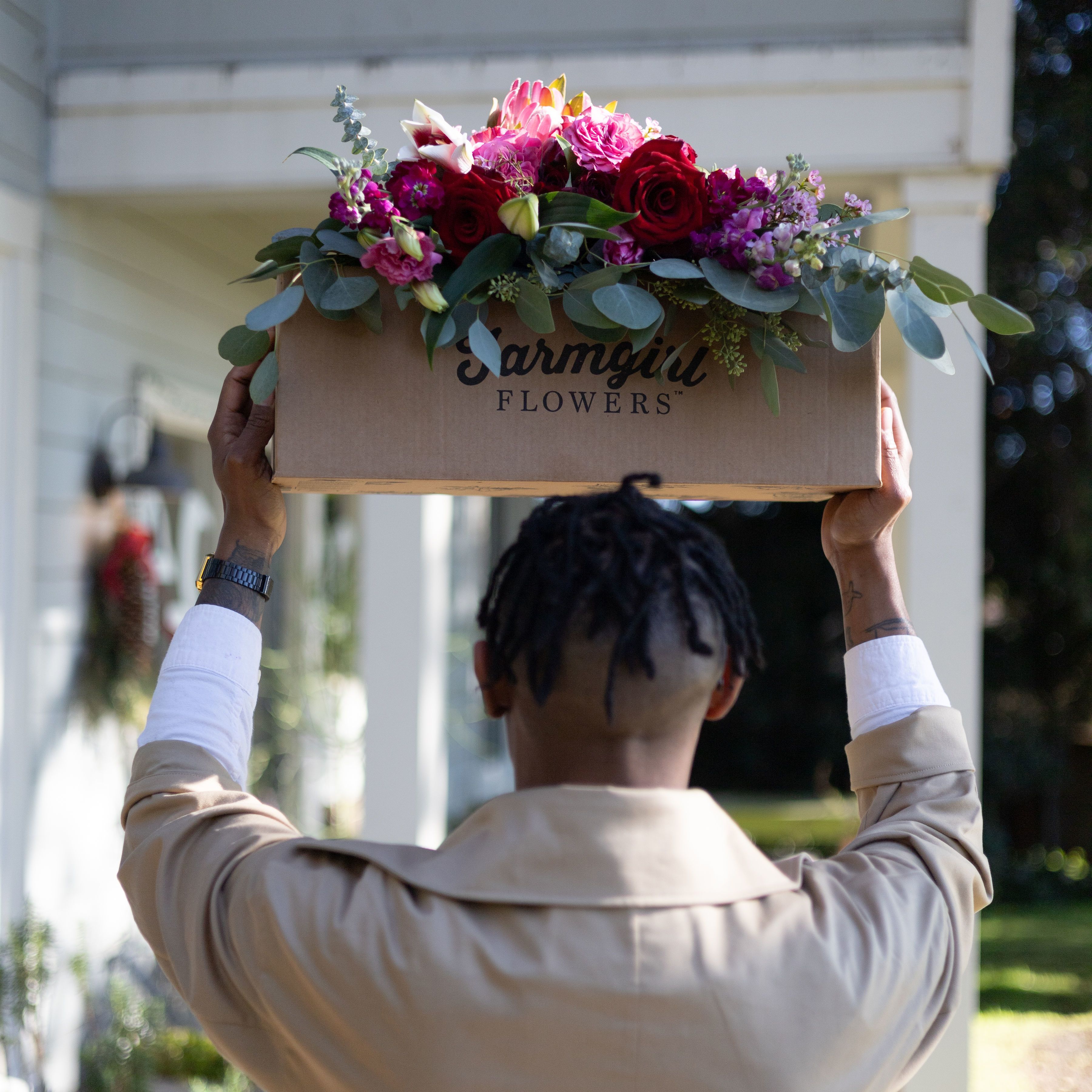 Valentine's Day Roses vs The Signature Mixed Bouquet thumbnail